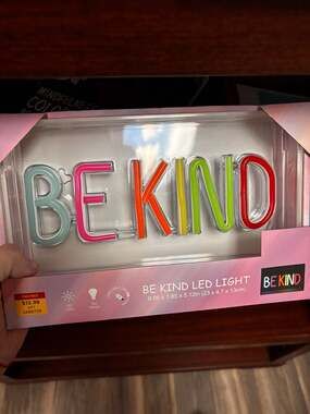 Be Kind LED Light Multicolor Acrylic Neon Box Decorative USB Powered